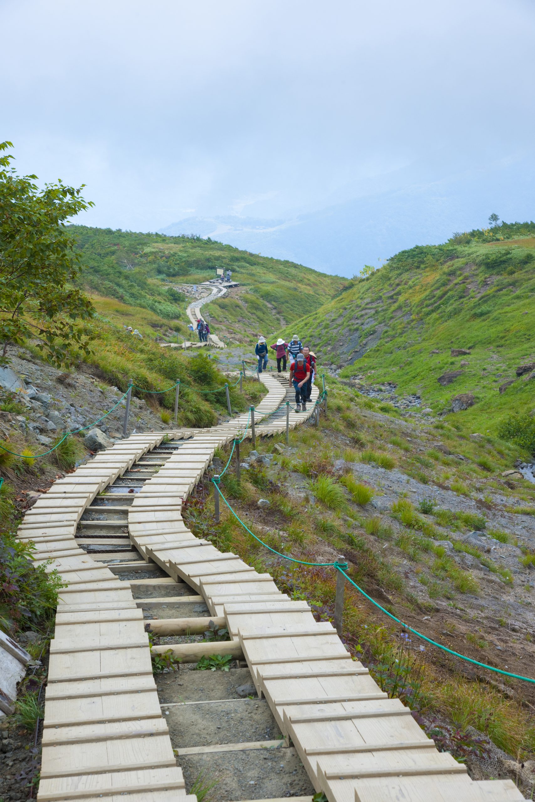 山登りではなく低山トレッキングのおすすめ　　　そしてトンネルの恐怖